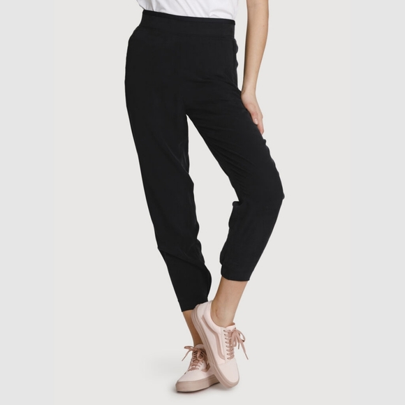 Kit and Ace Silk Easy Breezy Stretch Jogger Pants Size 4 Black - Picture 4 of 15